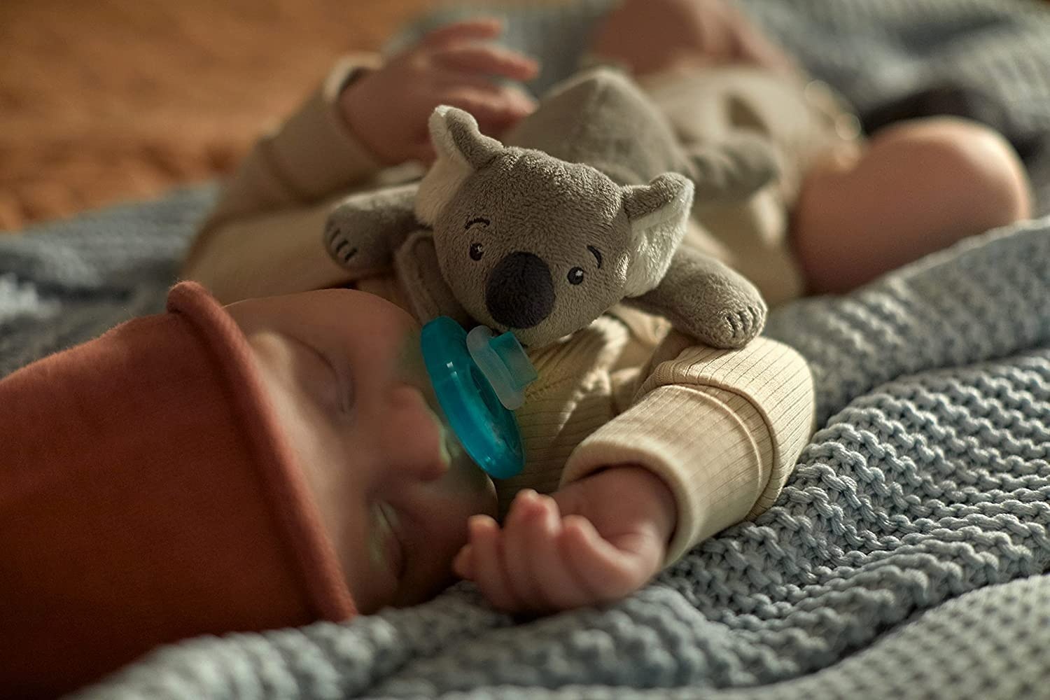 image:imagePhilips Avent Soothie Snuggle Pacifier Holder with Detachable Pacifier 0mKoala