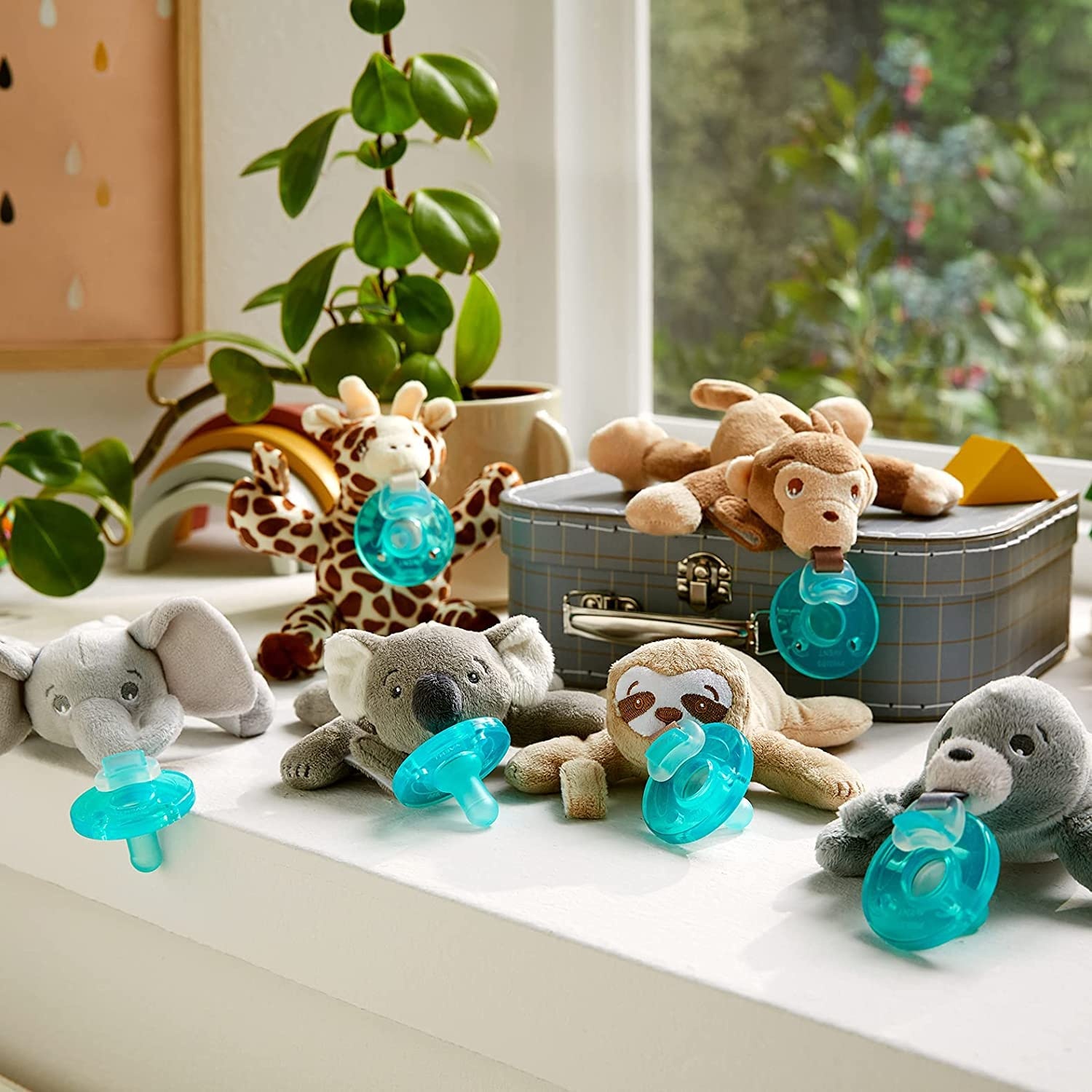 image:imagePhilips Avent Soothie Snuggle Pacifier Holder with Detachable Pacifier 0mKoala